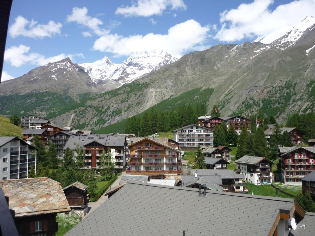 Hotel Europa Guest House Saas Fee Dış mekan fotoğraf